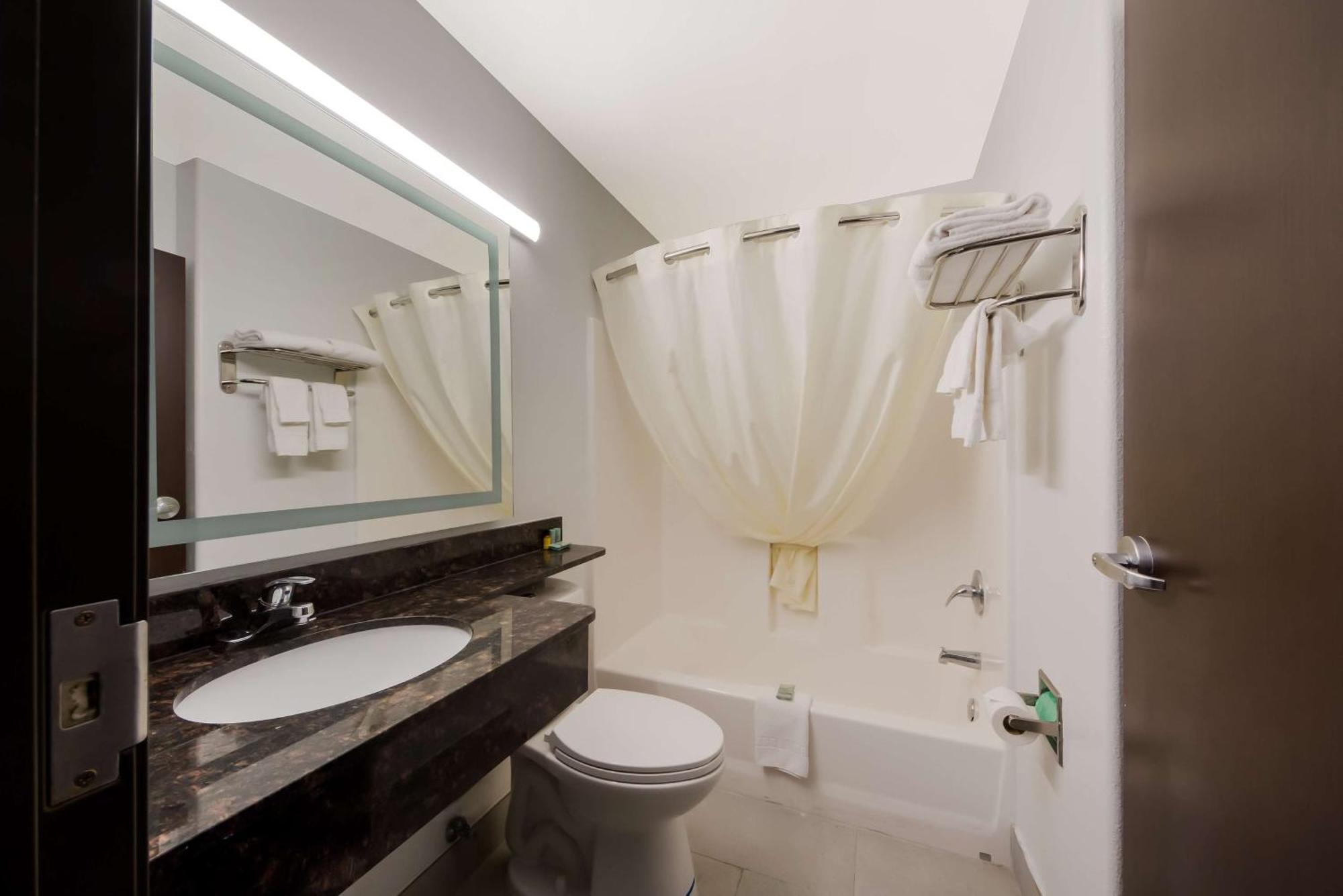 Hotel Western Seaworld 3*